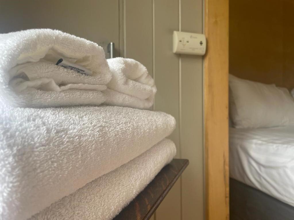Thornton Manor - Holiday Cottages And Apartments Heswall Værelse billede
