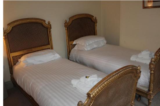Thornton Manor - Holiday Cottages And Apartments Heswall Værelse billede