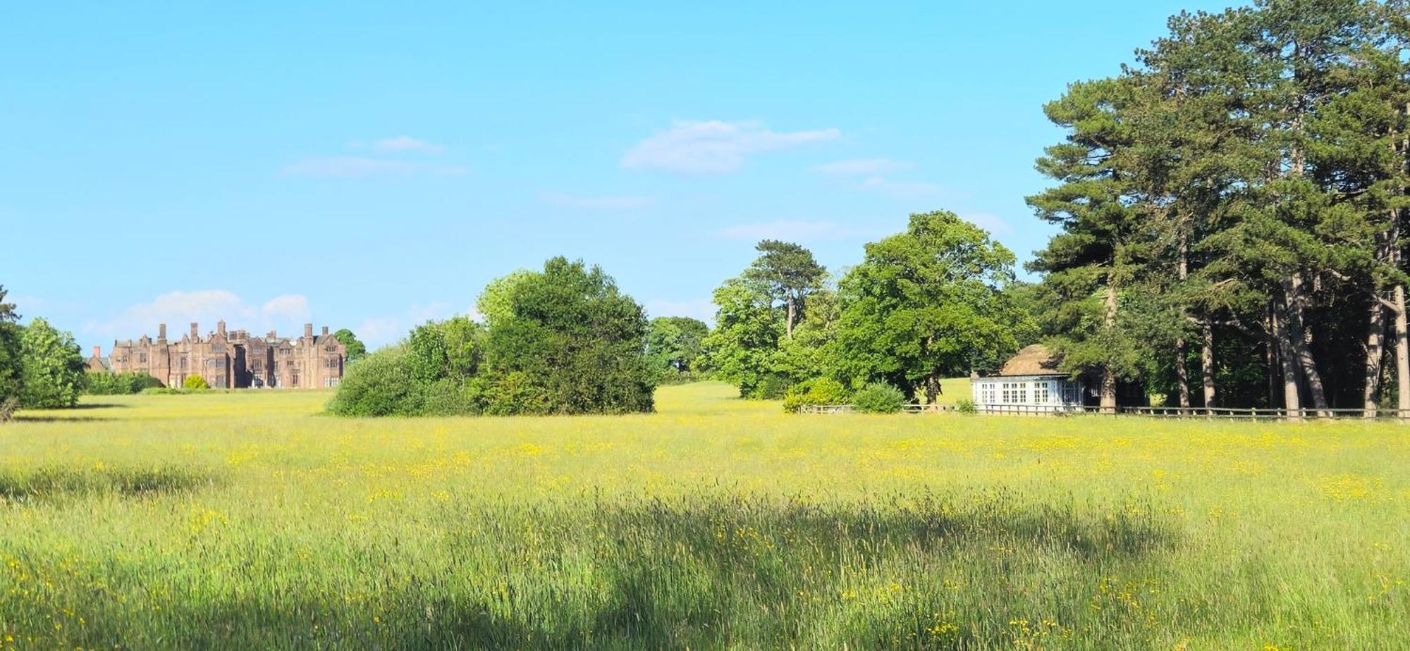 Thornton Manor - Holiday Cottages And Apartments Heswall Eksteriør billede