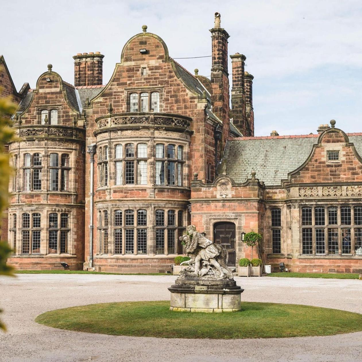 Thornton Manor - Holiday Cottages And Apartments Heswall Eksteriør billede
